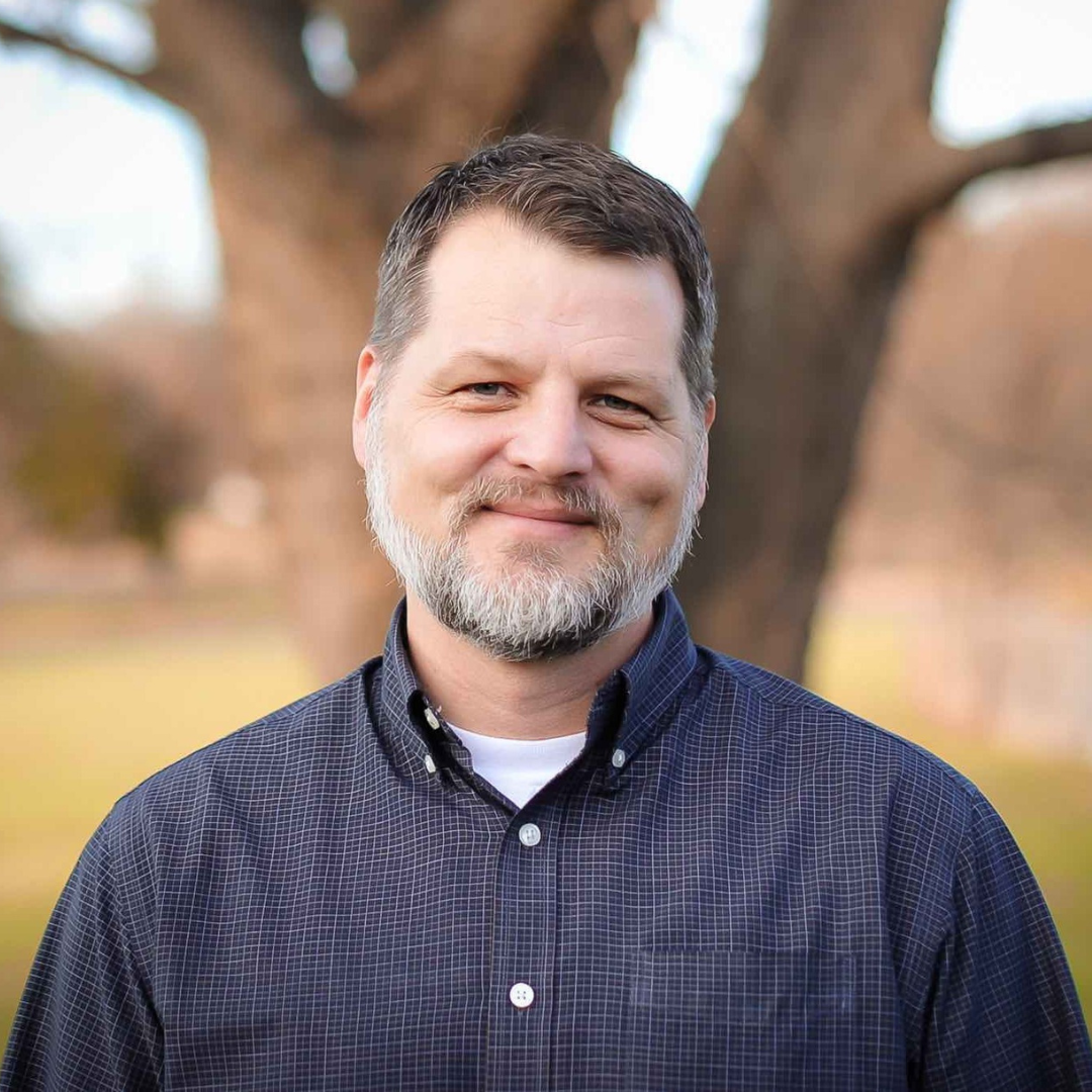 Dr. Erik Carter Headshot